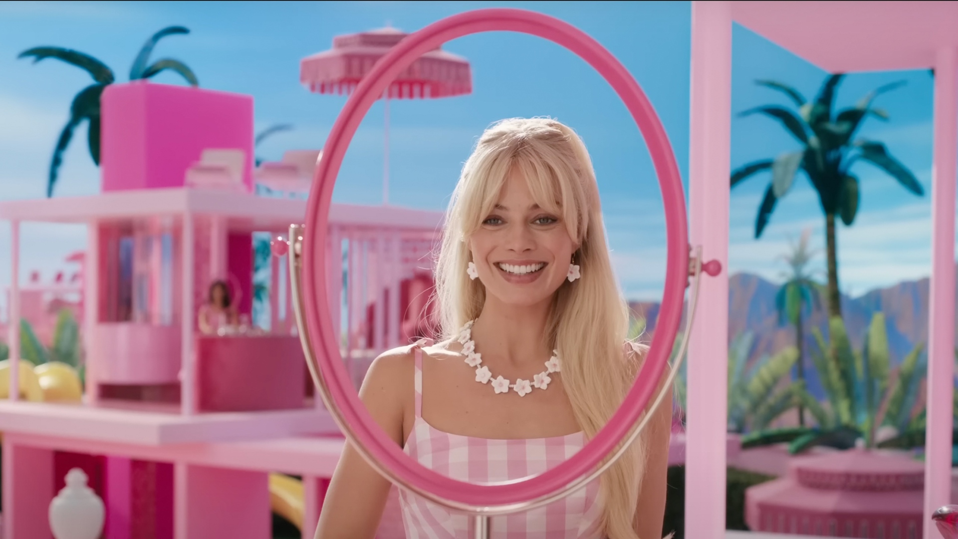 Oppenheimer e Barbie: O que aconteceu com as produções após o hype do público?